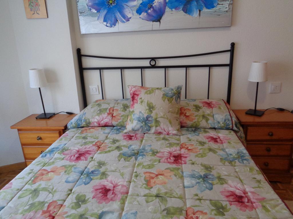Apartamento Los Fresnos Хихон Екстериор снимка